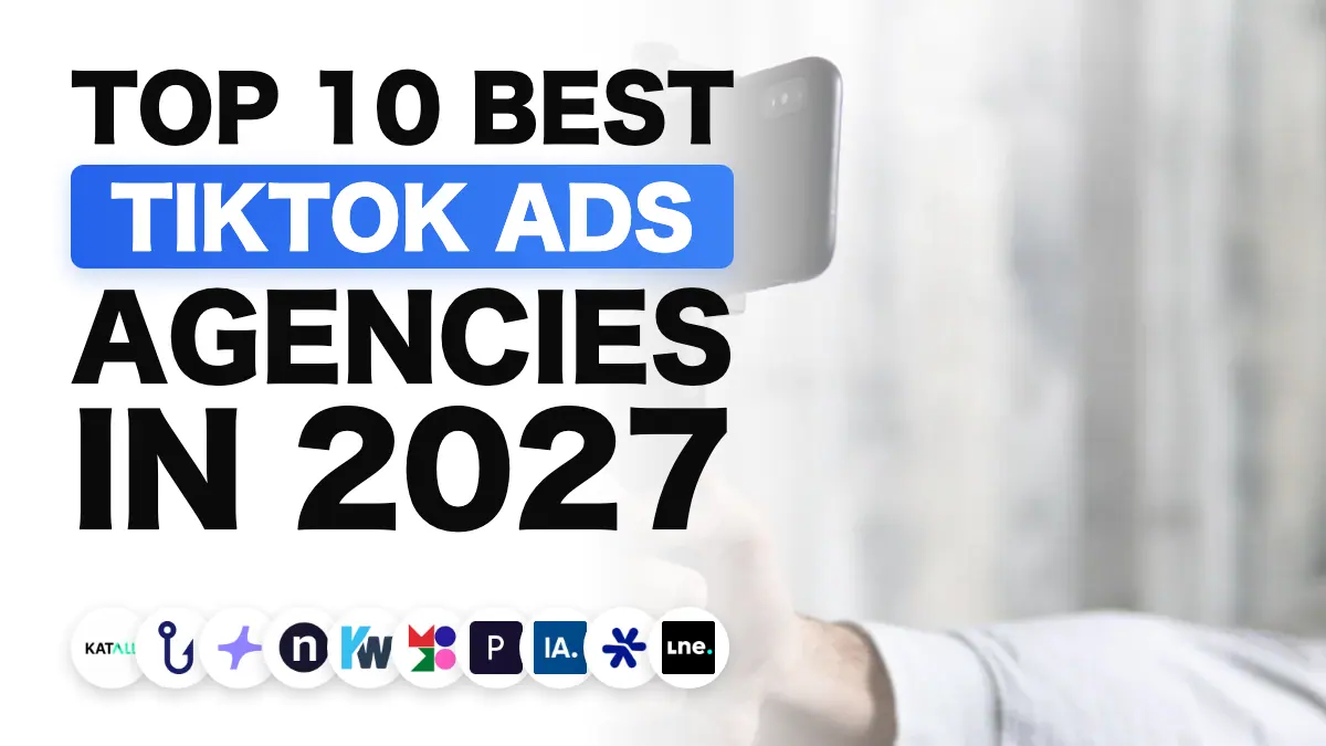 Dikey video çekmek için tripoda sabitlenmiş akıllı telefon, Fransa'daki en iyi TikTok Ads ajanslarının sıralamasını gösteriyor