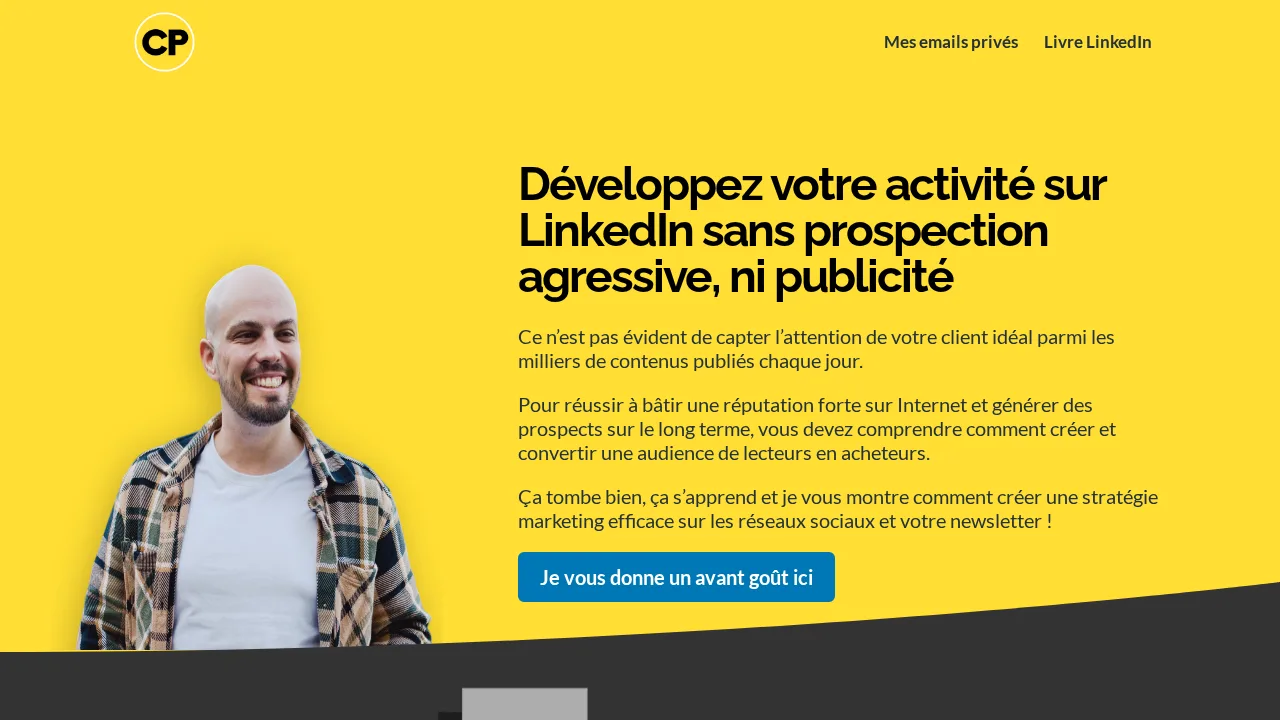 Développez votre activité sur LinkedIn sans prospection agressive, ni publicité라는 헤드라인이 있는 Christopher Piton 웹사이트의 홈페이지