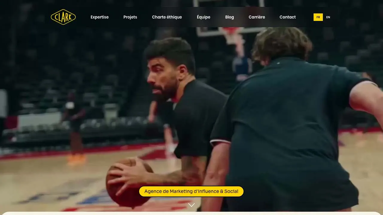 Clark Influenceのマーケティングエージェンシーのウェブサイトのトップページ