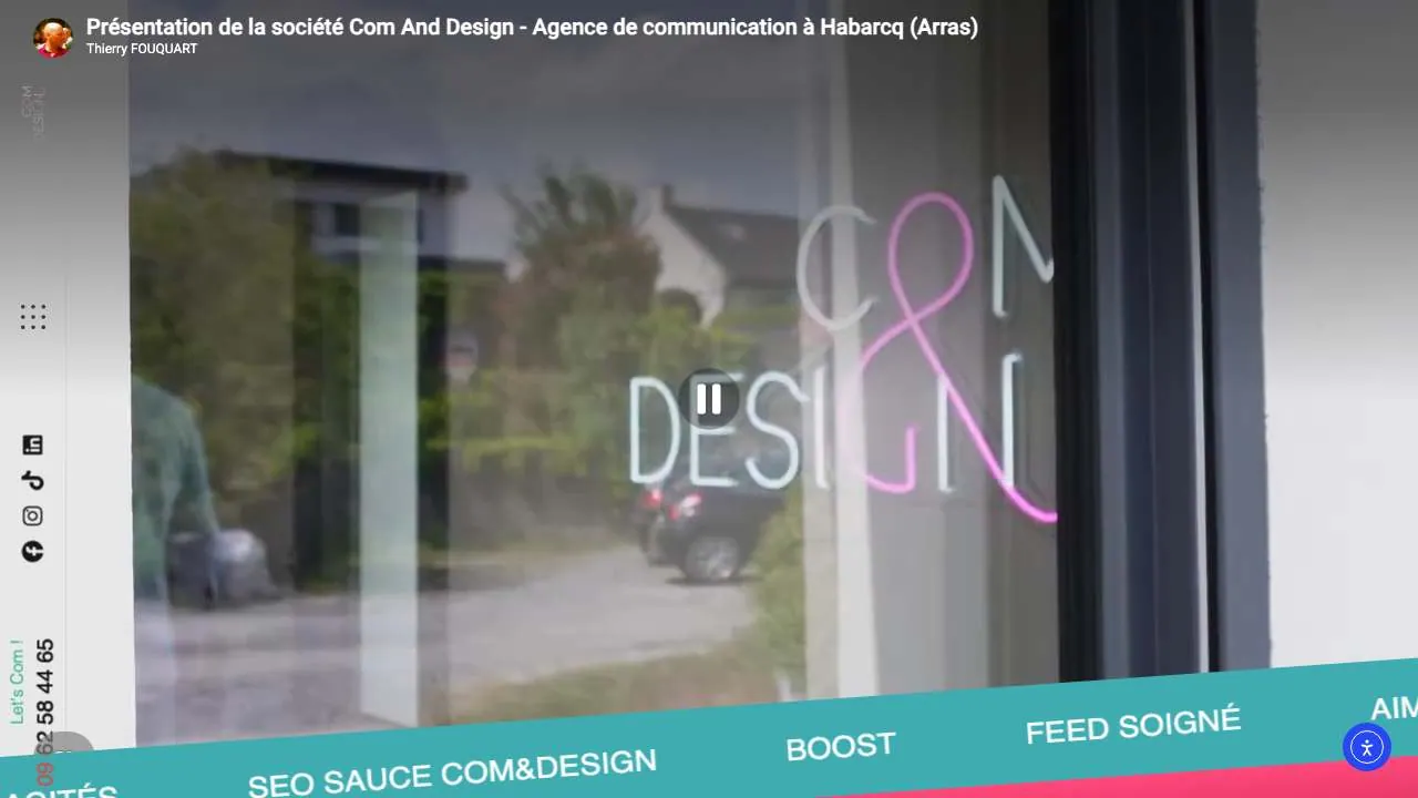 Com And Designエージェンシーのウェブサイトのトップページ