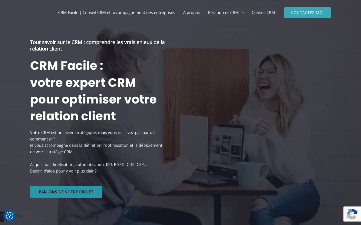 独立系CRMコンサルタントClaire ErneweinのサイトCRM Facileのトップページ