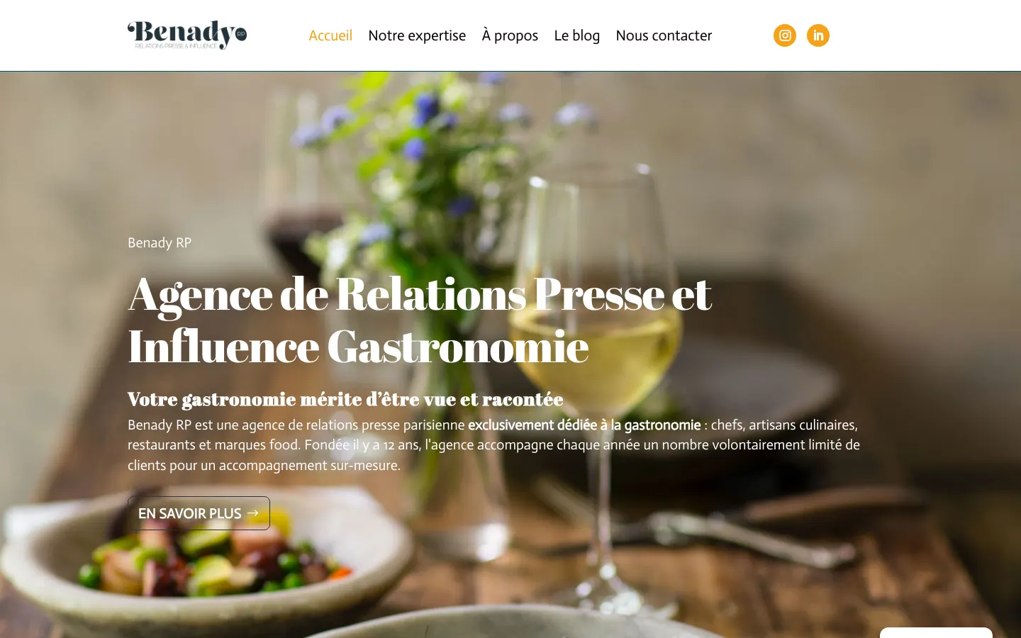パリの美食専門PR、Marine BenadyのサイトBenady RPのトップページ