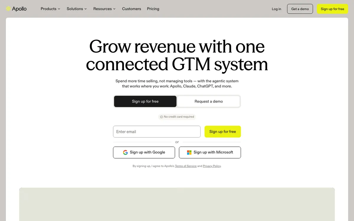Homepage of Apollo.io, the go-to-market platform with a B2B database and a dialer