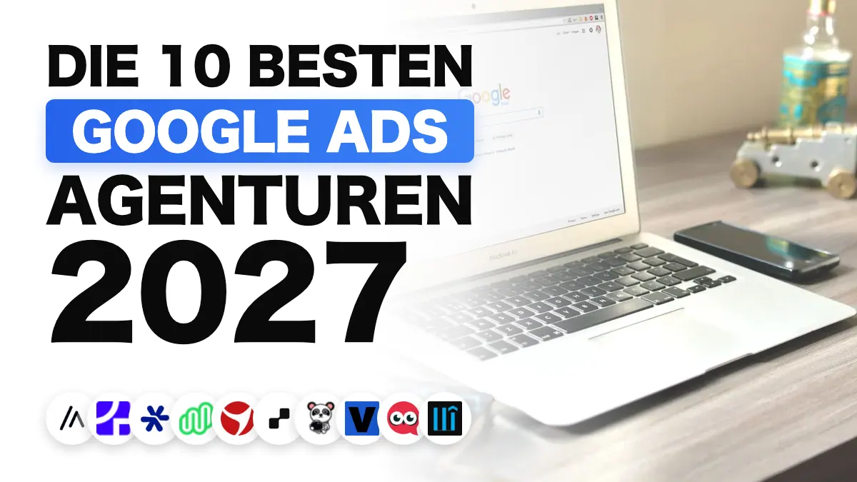 Laptop auf einem Schreibtisch mit einer Suchmaschinenseite, illustriert das Ranking der besten Google-Ads-Agenturen in Frankreich