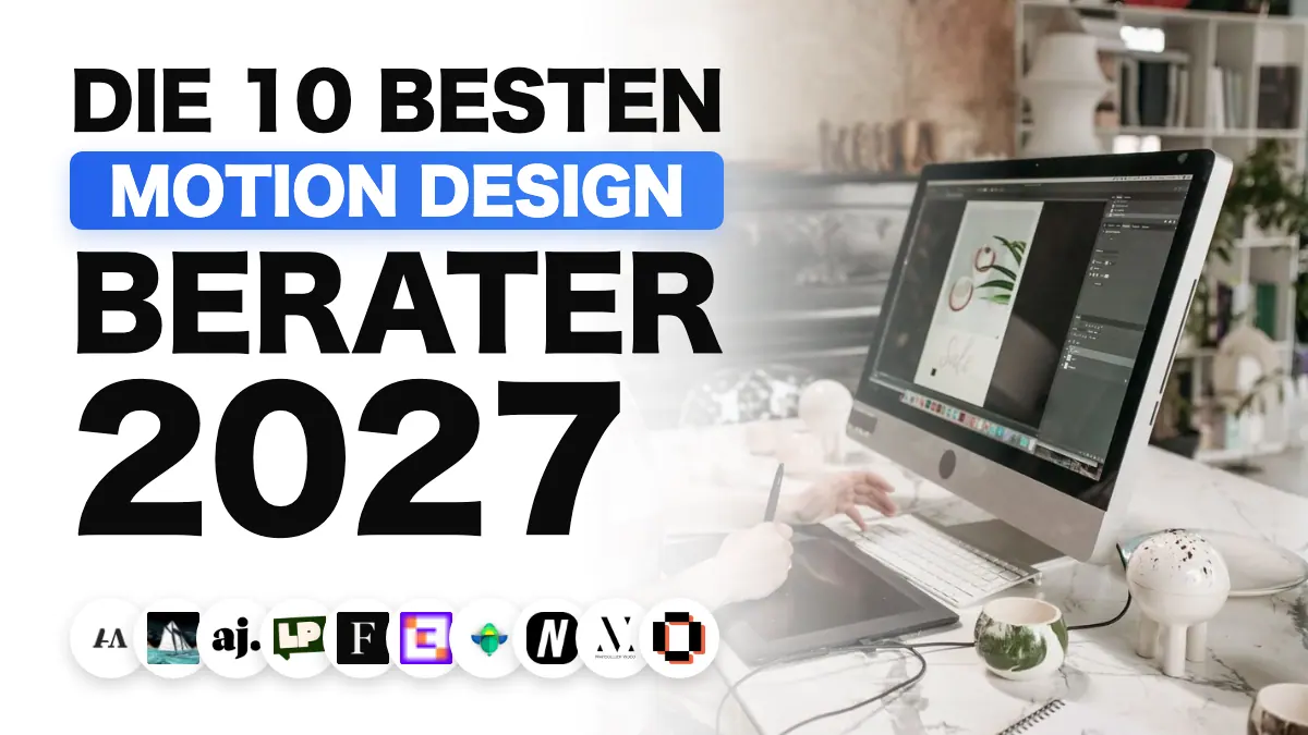 Mann, der an einem Laptop am Fenster arbeitet, neben ihm eine Kamera, als Illustration des Rankings der besten freelance Motion Designer in Frankreich