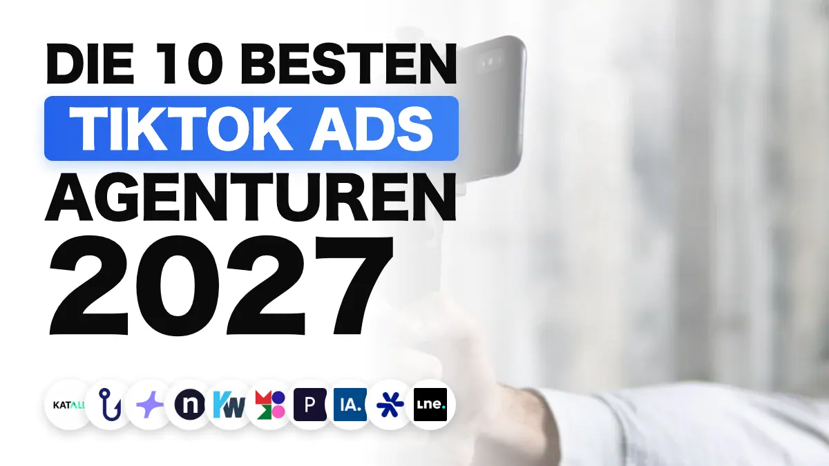 Smartphone auf einem Stativ für ein Hochformat-Video montiert, illustriert das Ranking der besten TikTok-Ads-Agenturen in Frankreich