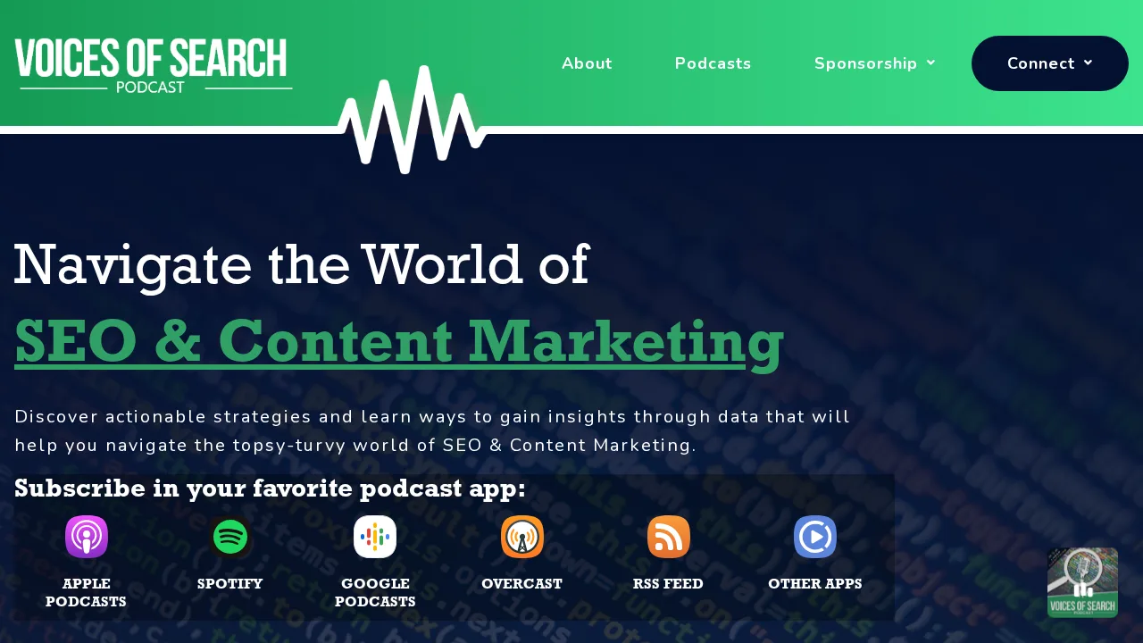 Strona główna Voices of Search, z nagłówkiem o SEO i content marketingu oraz linkami do subskrypcji w aplikacjach podcastowych